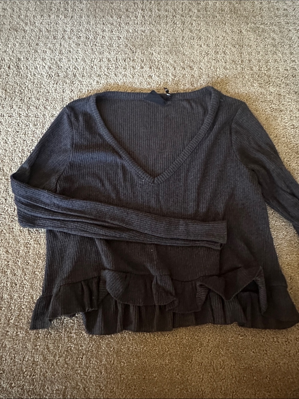 Urban Outfitters Dark Gray Ribbed V‑Neck Long Sleeve Top with Ruffle Hem